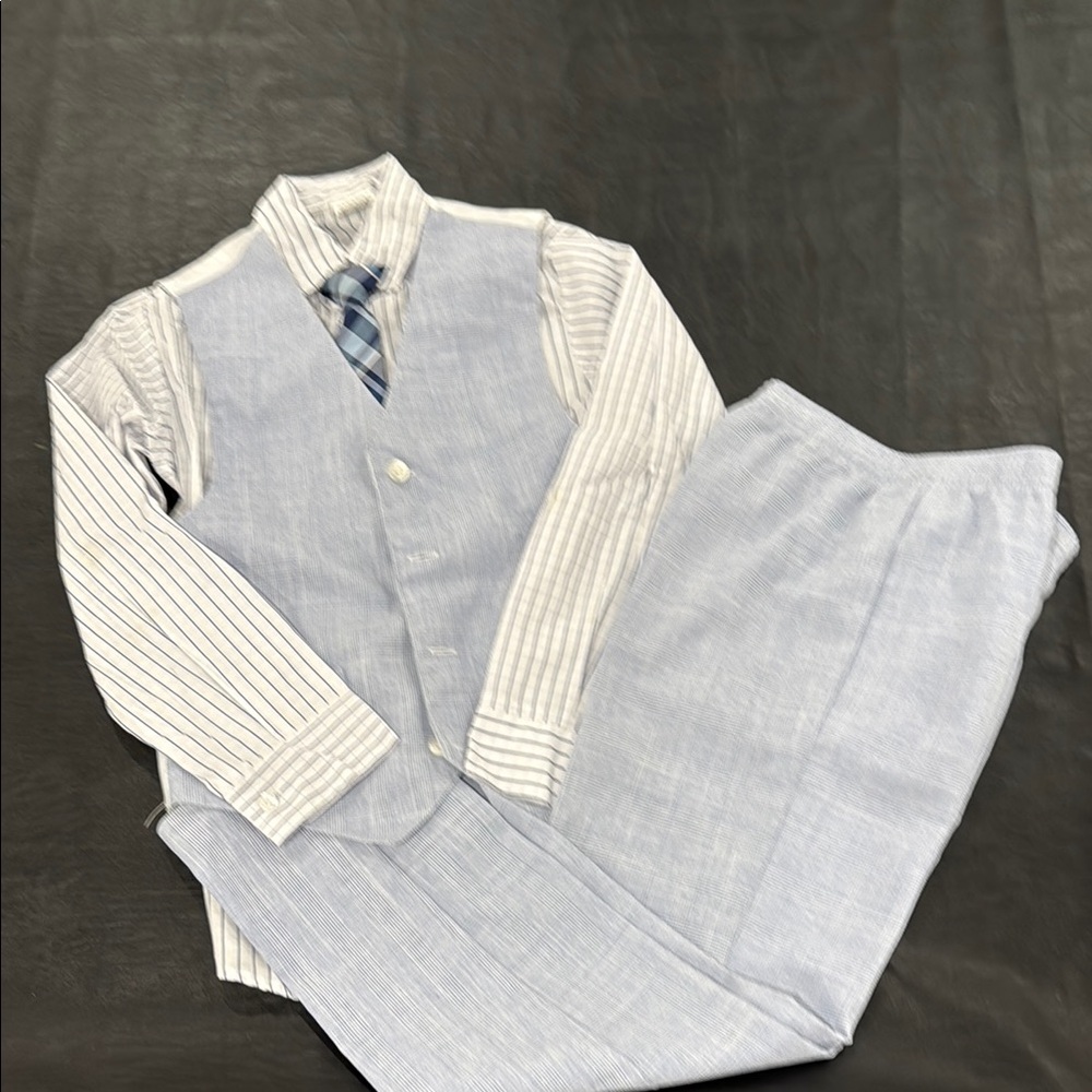 Boys Van Heusen 4 piece Striped/plaid Vest and Pants Set size 10